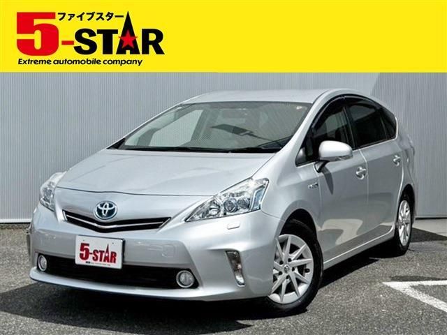 TOYOTA PRIUS ALPHA 2012