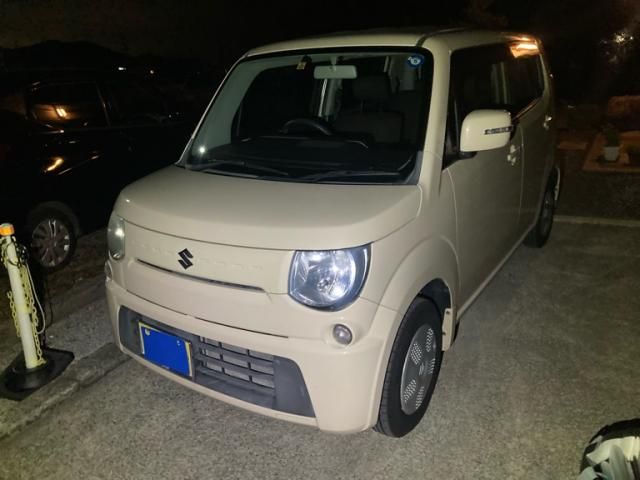 SUZUKI MR WAGON 2011