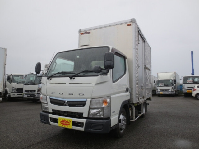 Mitsubishi CANTER 2017