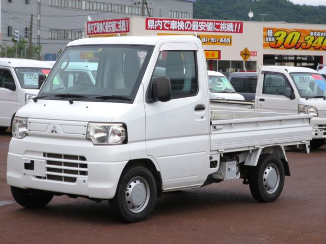 MITSUBISHI MINICAB truck 4WD 2012