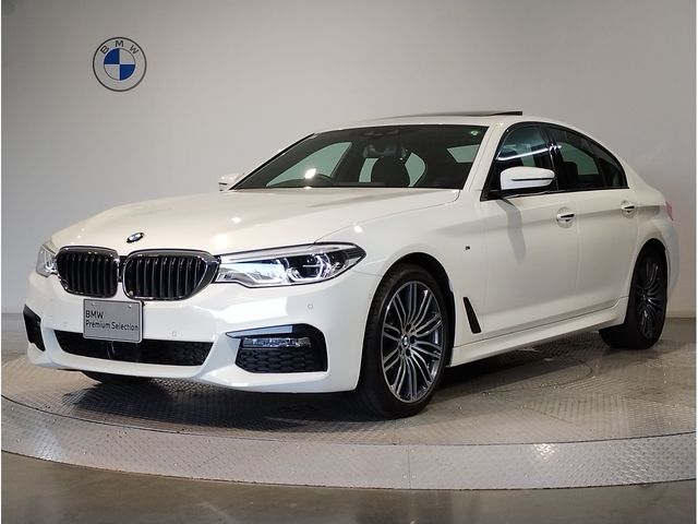 BMW 5series sedan 2019