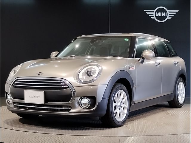 BMW MINI ONE CLUBMAN 2019