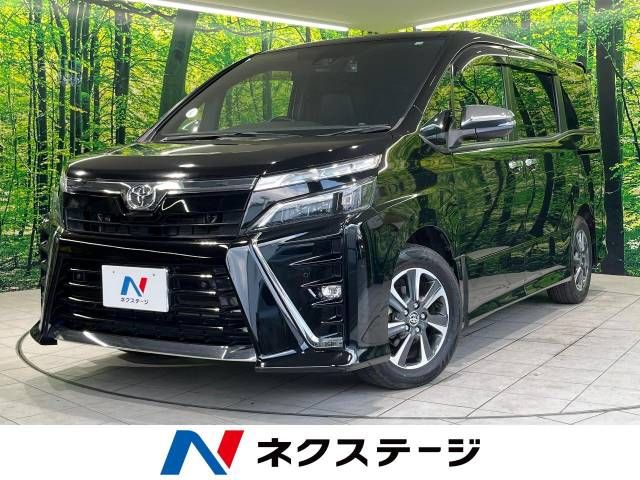 TOYOTA VOXY 2020