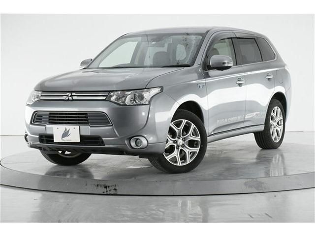 MITSUBISHI OUTLANDER PHEV 2013