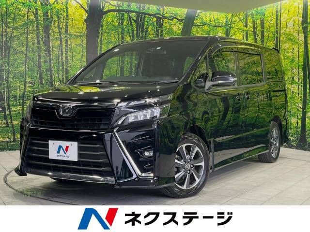 TOYOTA VOXY 2017