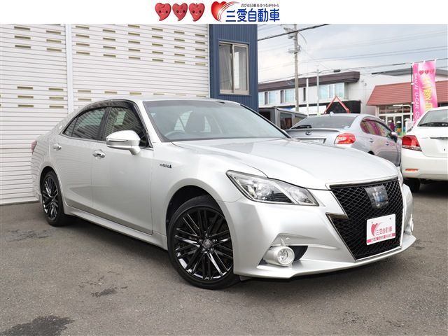 TOYOTA CROWN sedan hybrid 4WD 2015