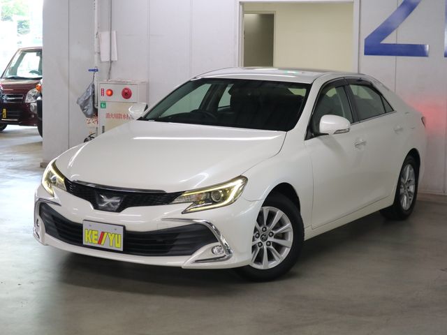 TOYOTA MARK X 2017