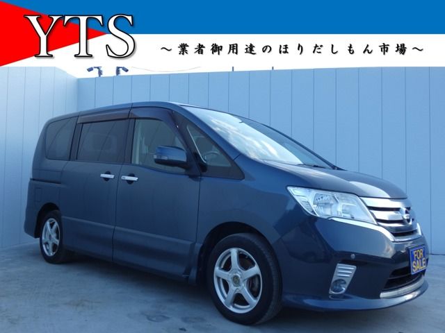 NISSAN SERENA  WG 2011