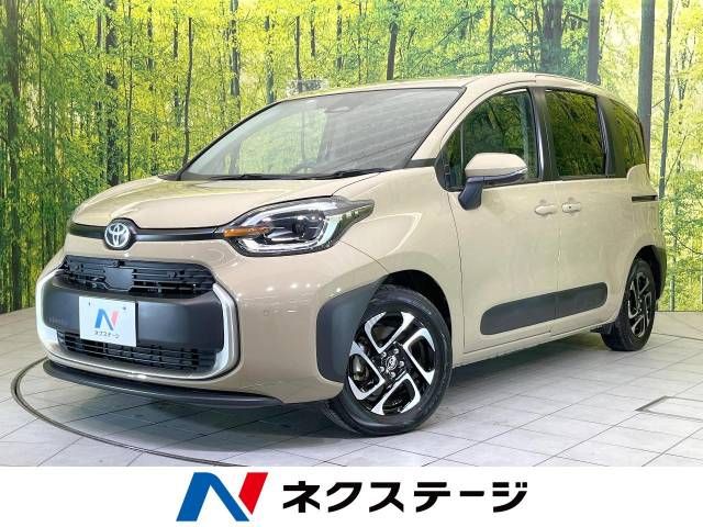 TOYOTA SIENTA HYBRID 2022