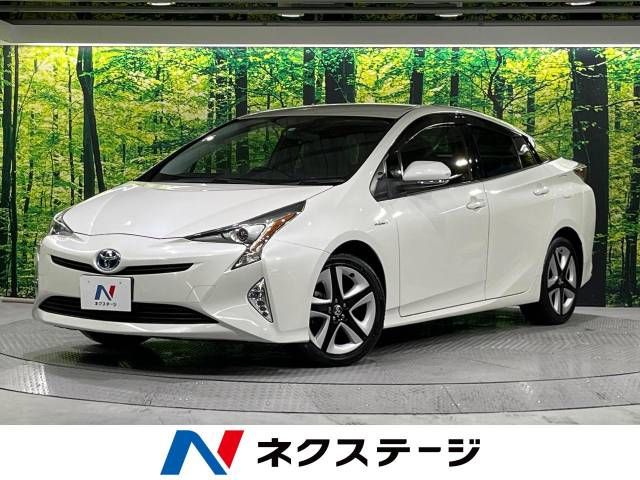 TOYOTA PRIUS 2018