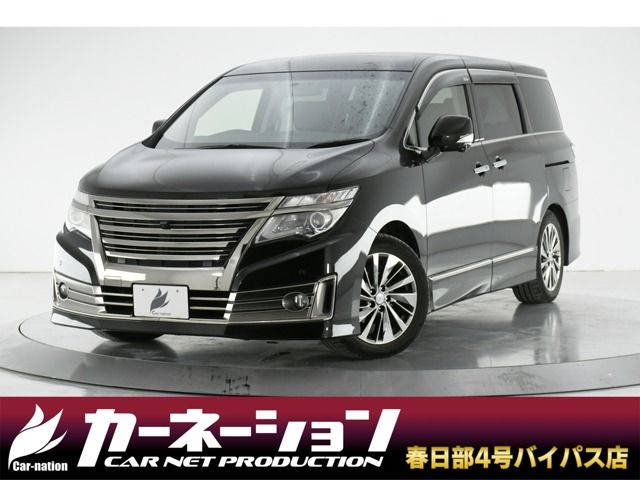 NISSAN ELGRAND  4WD 2015