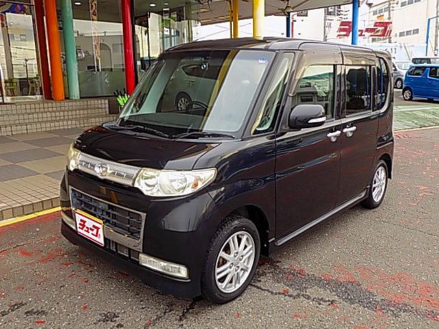 DAIHATSU TANTO CUSTOM 2010