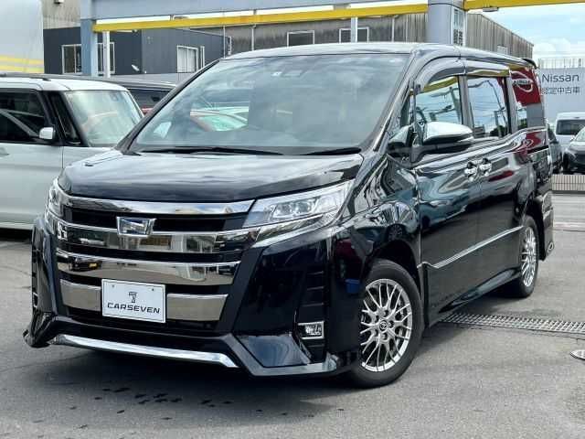 TOYOTA NOAH HYBRID 2021