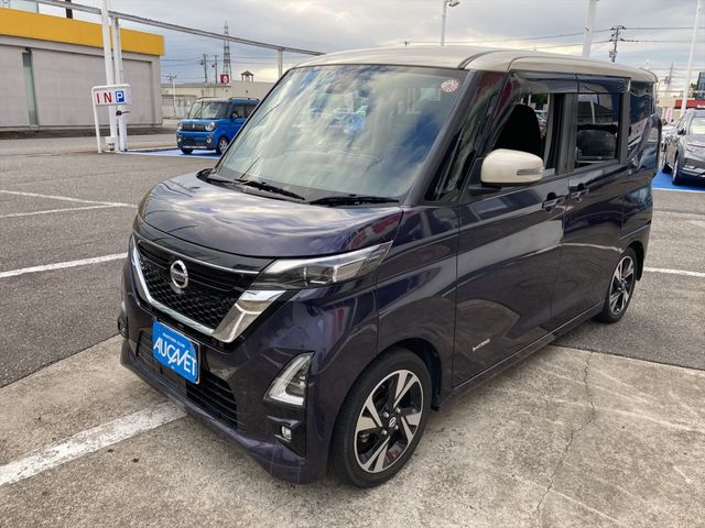 NISSAN ROOX 2020