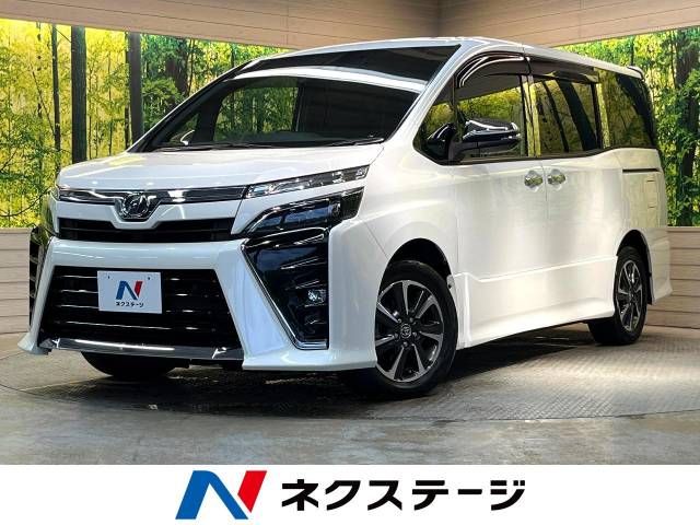 TOYOTA VOXY 2019