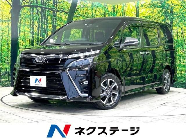 TOYOTA VOXY 2019