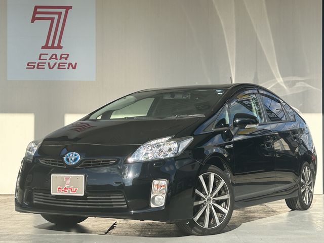 TOYOTA PRIUS 2011