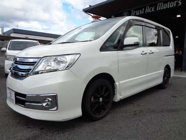 NISSAN SERENA  WG 2011