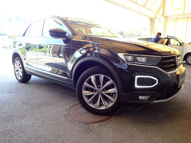 VOLKSWAGEN T-Roc 2021