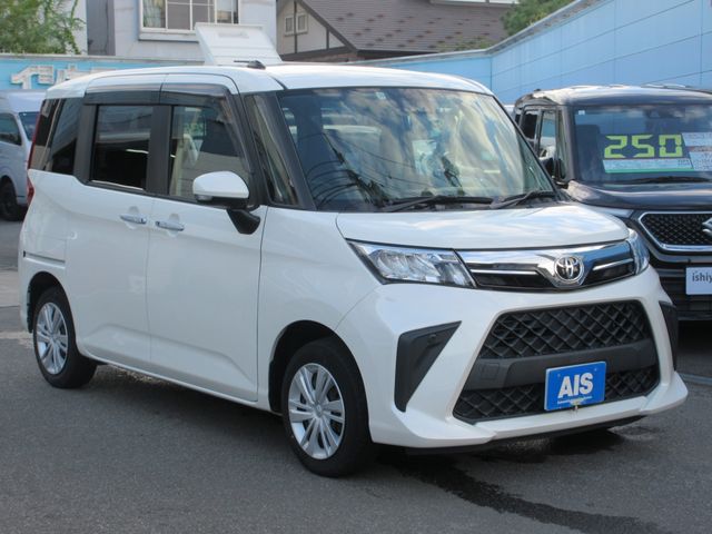 TOYOTA ROOMY 4WD 2021