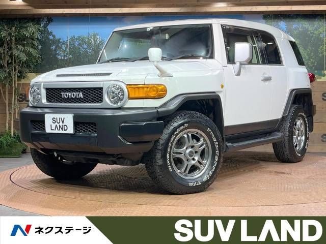 TOYOTA FJ CRUISER 4WD 2012