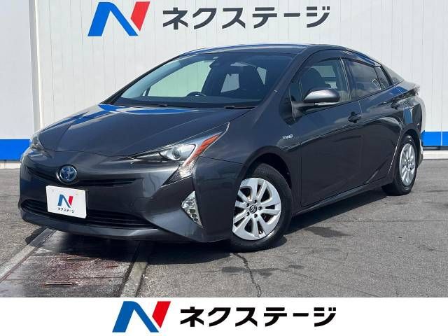 TOYOTA PRIUS 2017