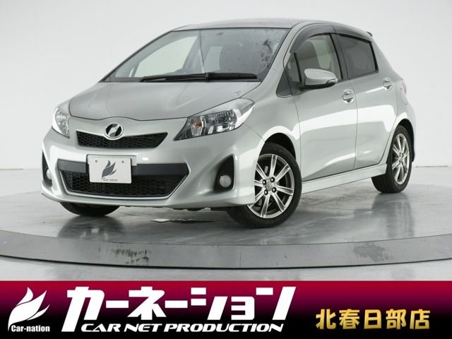 TOYOTA VITZ 2013