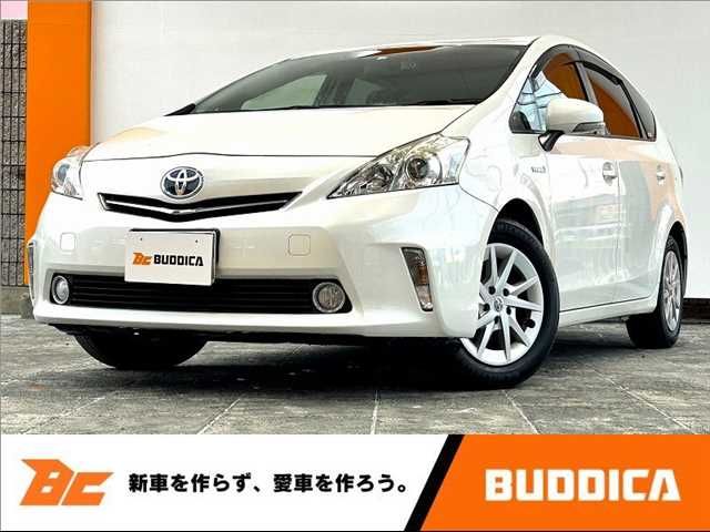 TOYOTA PRIUS ALPHA 2014