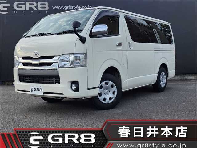 TOYOTA HIACE van 4WD 2019