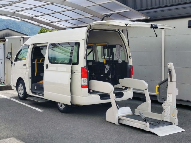 TOYOTA HIACE van 2WD 2014