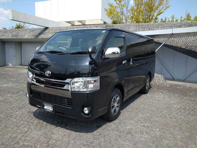 TOYOTA HIACE van 2WD 2020