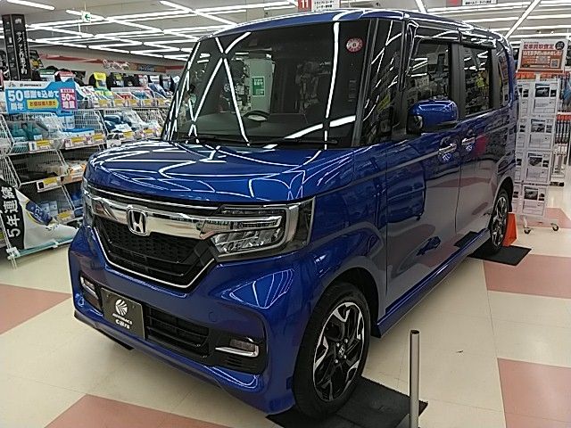 HONDA N BOX CUSTOM 4WD 2018