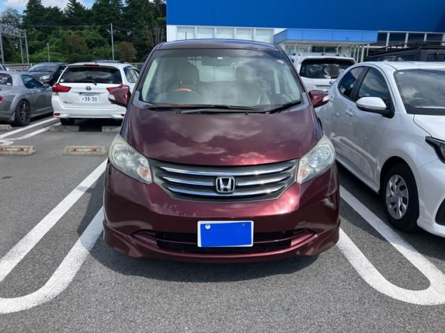 HONDA FREED 2009