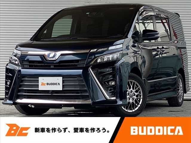 TOYOTA VOXY 2017