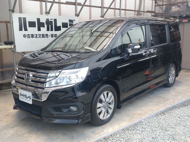 HONDA STEPWAGON SPADA 2013