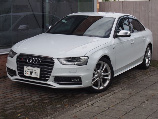 AUDI S4 2014