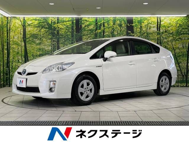 TOYOTA PRIUS 2011