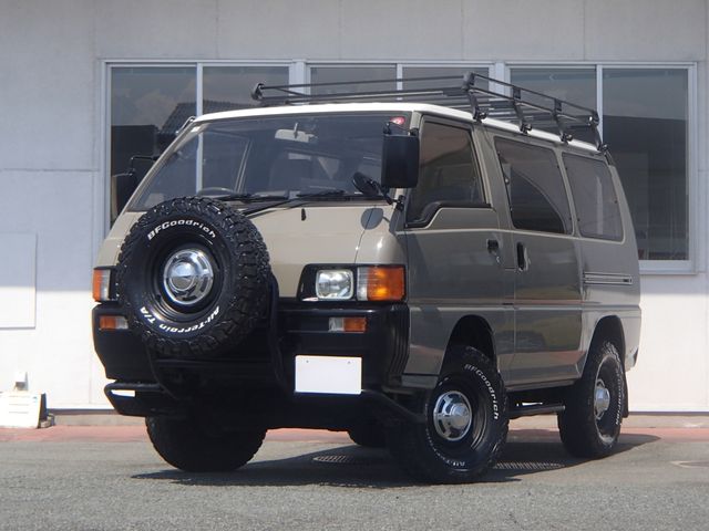 MITSUBISHI DELICA STARwagon 4WD 1993