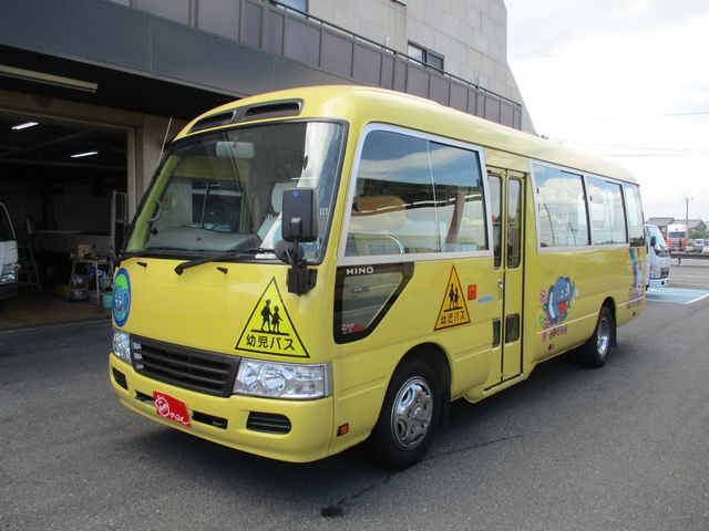 HINO LIESSE II 2016