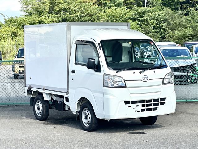 DAIHATSU HIJET truck 2017