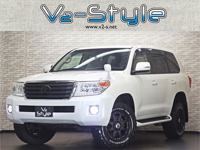 TOYOTA LANDCRUISER wagon 2013