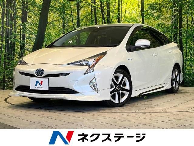 TOYOTA PRIUS 2016