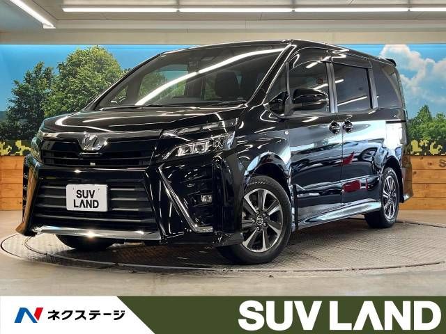 TOYOTA VOXY 2018