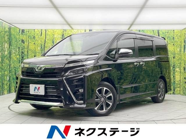 TOYOTA VOXY 2019