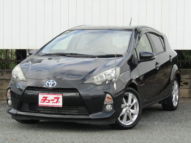 TOYOTA AQUA 2012