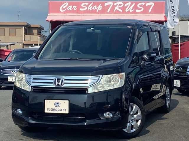 HONDA STEPWAGON 2011