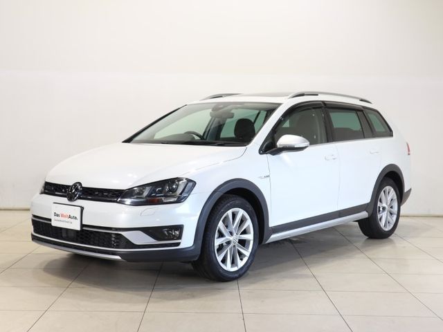 VOLKSWAGEN GOLF Alltrack 2017