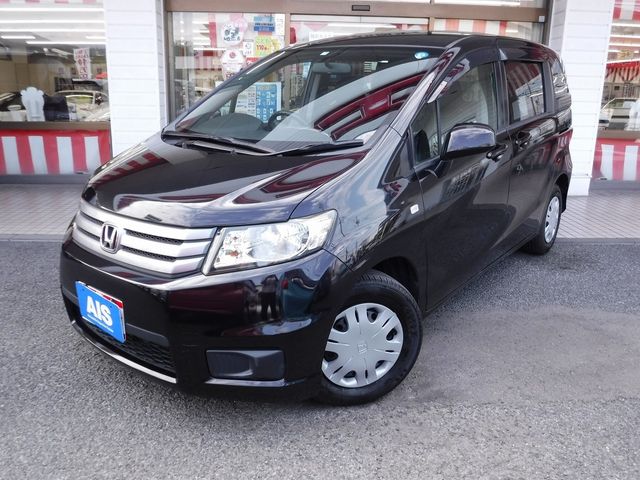 HONDA FREED Spike 2011