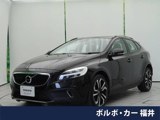 VOLVO V40 CROSS COUNTRY 2018