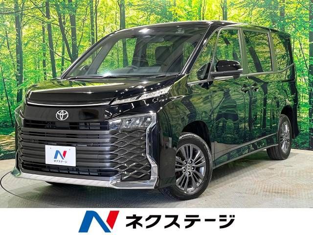 TOYOTA VOXY 4WD 2023